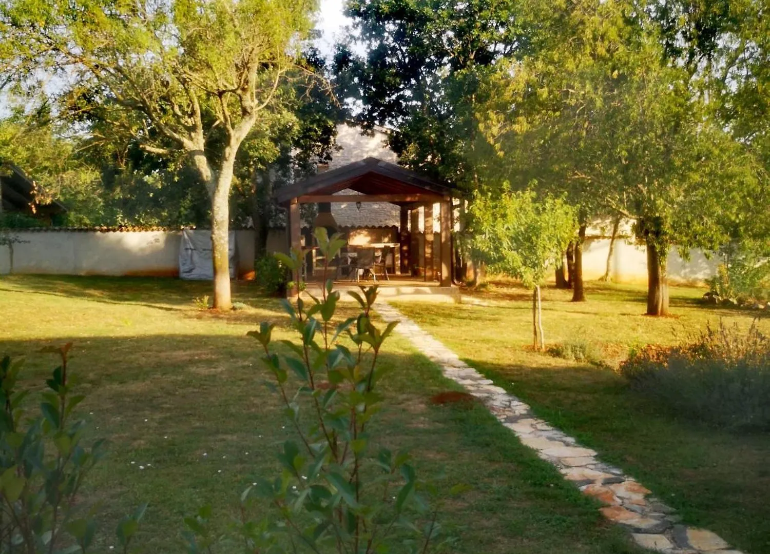 Apartman Luna Sajini Апартаменты