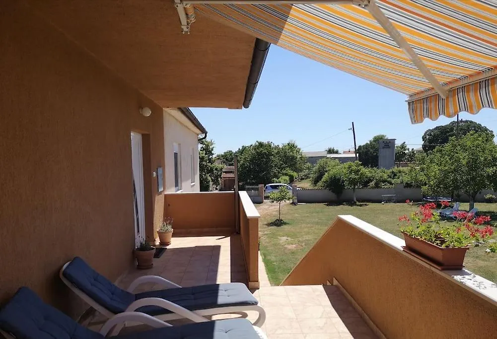 Lejlighed Apartman Luna Šajini